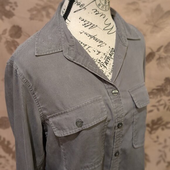 Banana Republic Button Down Long Sleeve Shirt, Size S, Excellent Used Condition! - Picture 2 of 7